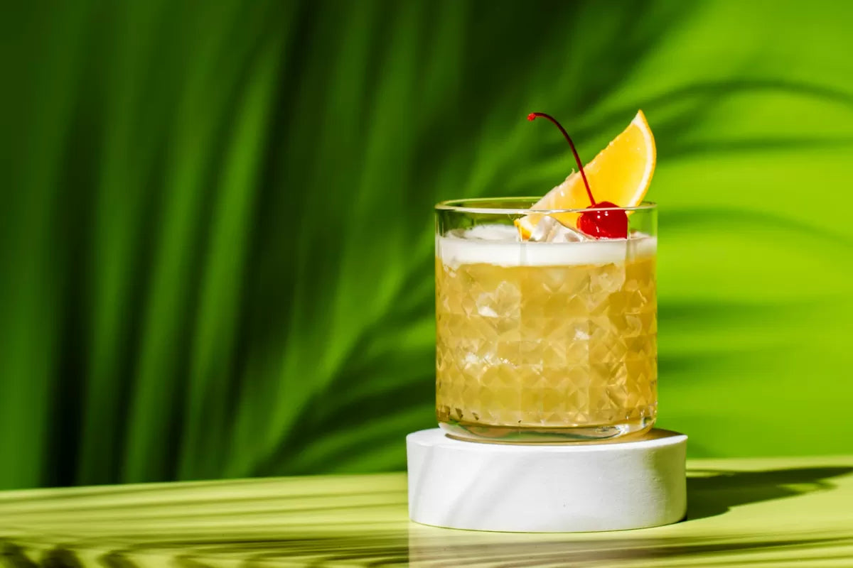 Her Majesty, Queen Gloria